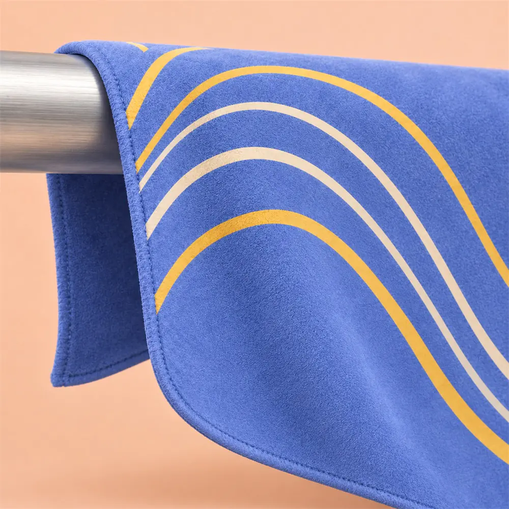 Custom Microfiber Sport Towel with Contour Print | YJ-207