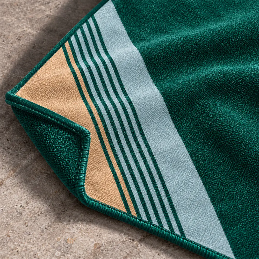 Custom Microfiber Sport Towel with Geometric Print | YJ-208